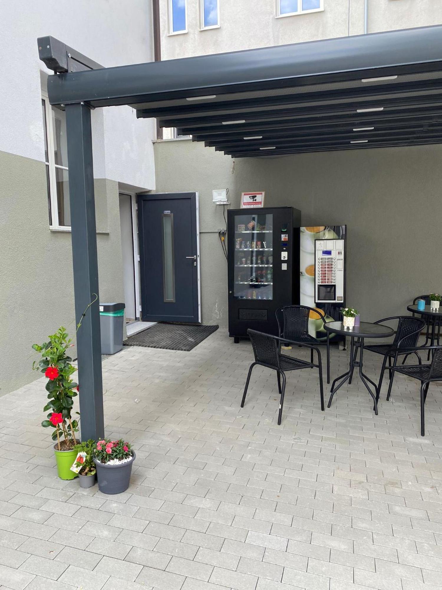 Hostel Linzer City ภายนอก รูปภาพ