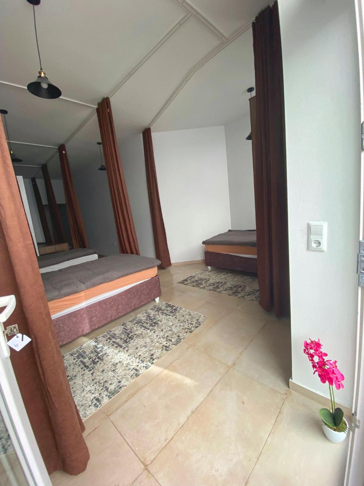 Hostel Linzer City ภายนอก รูปภาพ